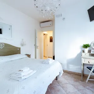 Guest house 